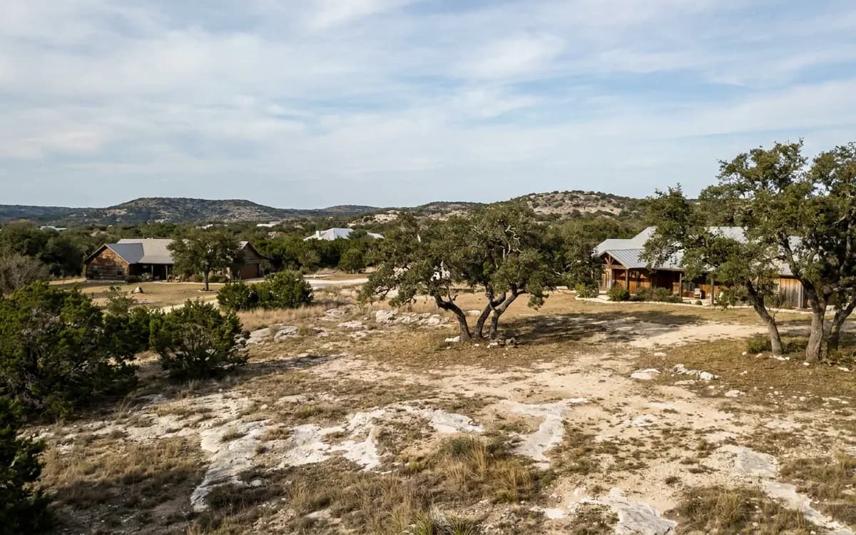 Homes on larger lots at the edge of Hill Country terrain